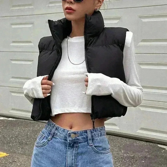 Black Casual Women's Zip Up Crop Vest Puffer Thick Coat - Picture 4 of 9